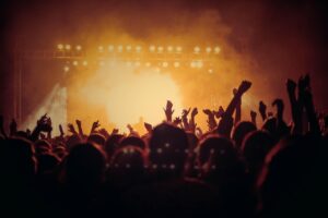 光治療でリフトアップしながら毛穴の黒ずみを改善する方法は？